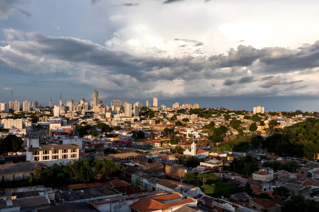 Mercado Imobiliário de Cuiabá Registra R$ 5,7 Bilhões em 2025 - Um Marco Histórico