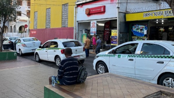Prefeitura de Cuiabá Cria Regulamentação para Táxi Executivo com Padrão de Conforto Prefeitura de Cuiabá Cria Regulamentação para Táxi Executivo com Padrão de Conforto
