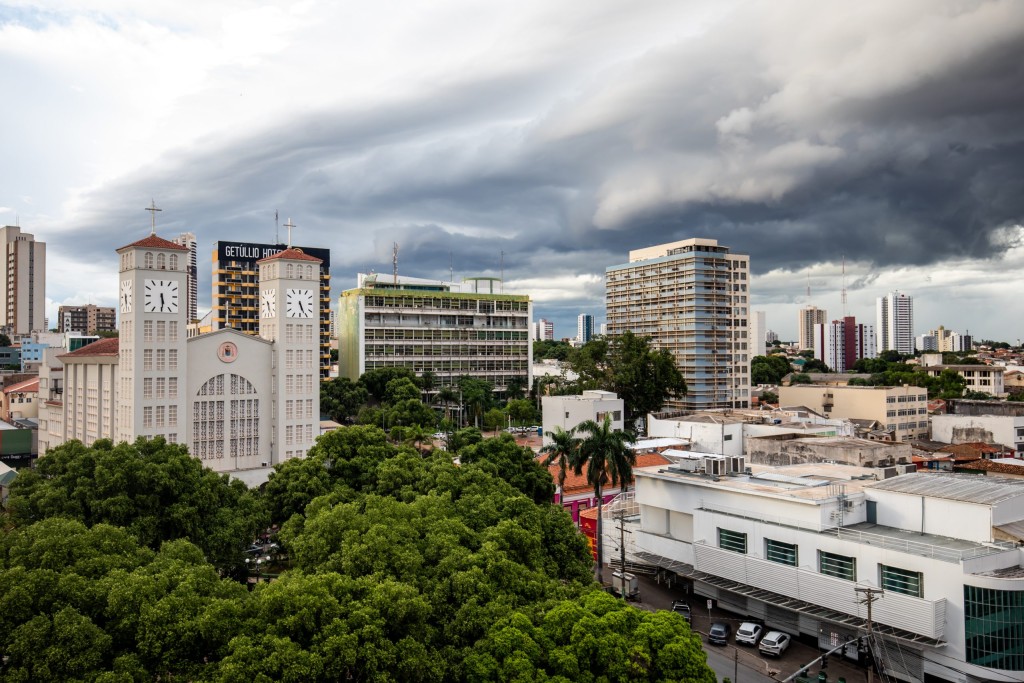 Prefeitura de Cuiabá dá posse a 12 novos auditores fiscais nesta sexta-feira (16) Prefeitura de Cuiabá dá posse a 12 novos auditores fiscais nesta sexta-feira (16)