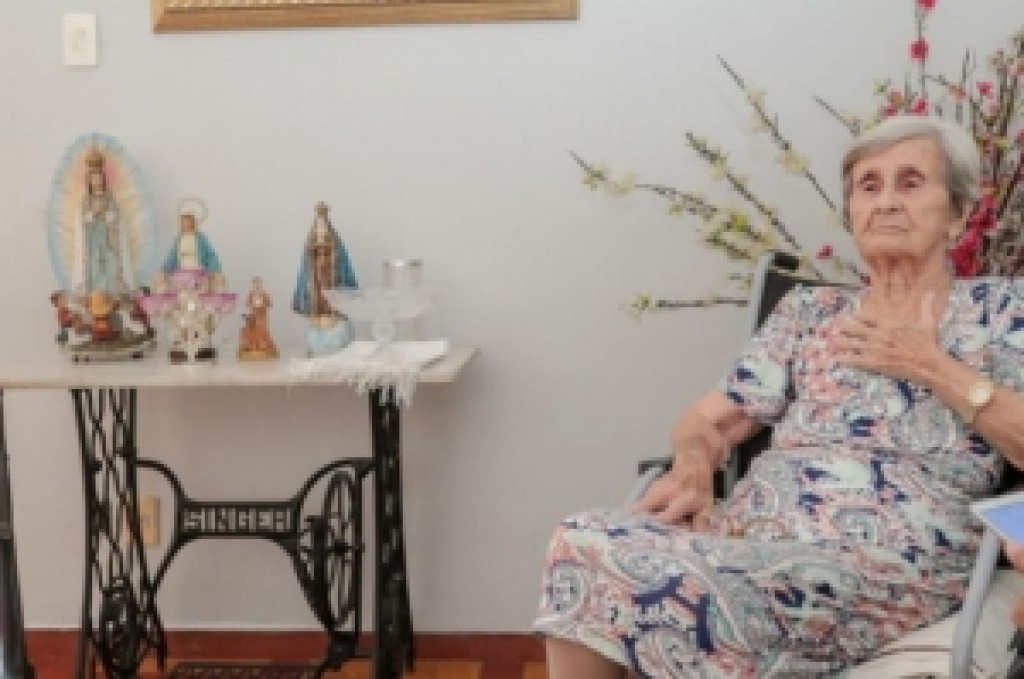 Regularização Fundiária em Cuiabá: Baixinha Une Forças com Prefeito e Deputado Regularização Fundiária em Cuiabá: Baixinha Une Forças com Prefeito e Deputado