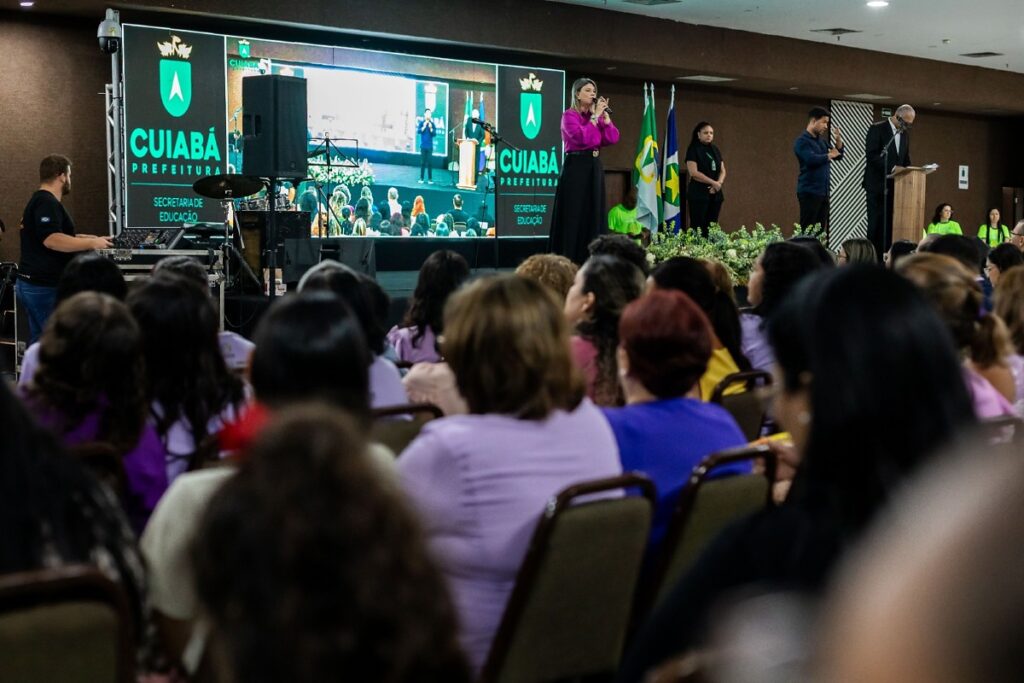 Semana Pedagógica em Cuiabá: 10 Mil Educadores em Busca de Inovação Semana Pedagógica em Cuiabá: 10 Mil Educadores em Busca de Inovação