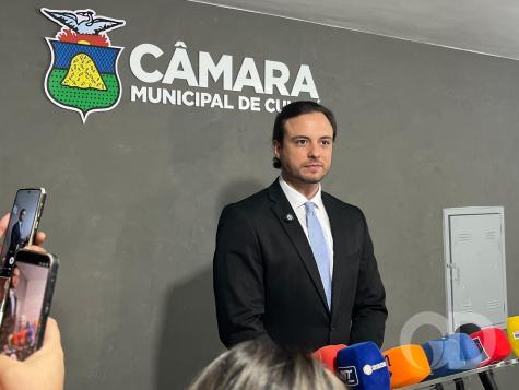 Vereador propõe ação judicial contra mudanças no ISSQN em Cuiabá e critica votação apressada Vereador propõe ação judicial contra mudanças no ISSQN em Cuiabá e critica votação apressada