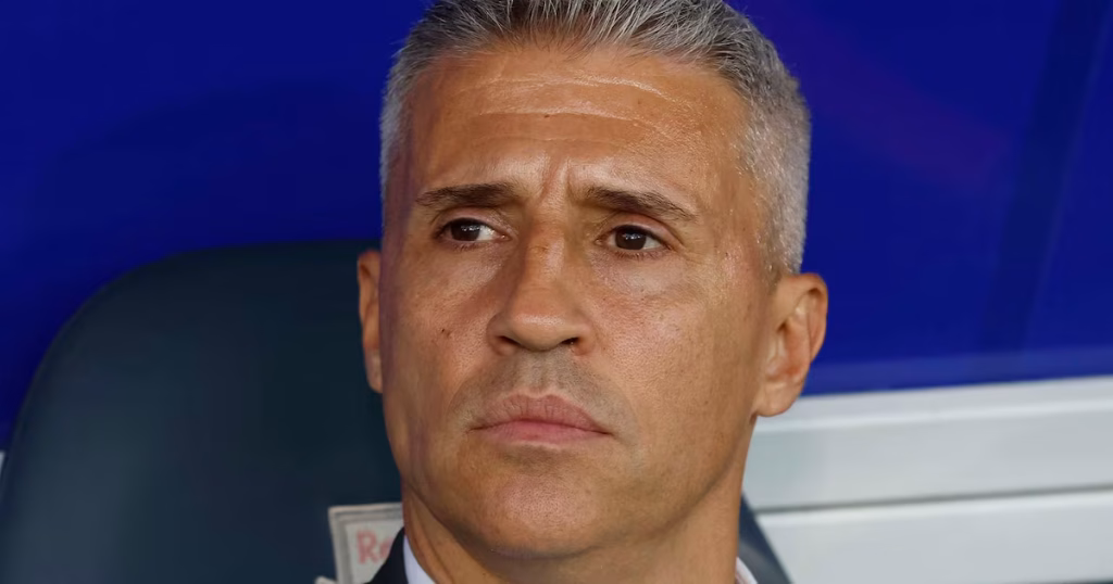 Crespo Elogia São Paulo Após Superar Crise Política e Avançar na Semifinal do Paulistão Crespo Elogia São Paulo Após Superar Crise Política e Avançar na Semifinal do Paulistão