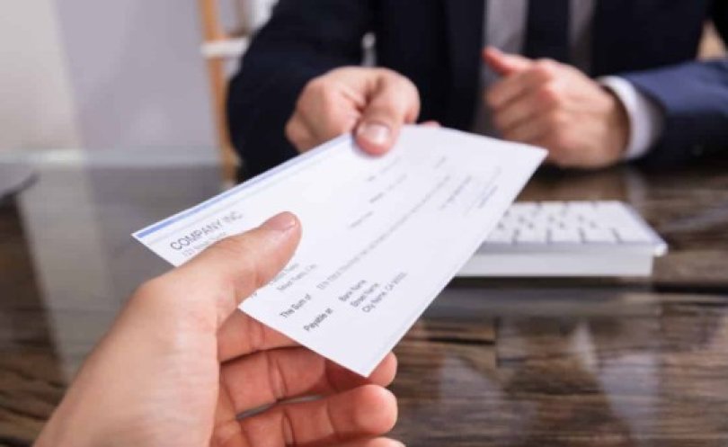 Ex-Secretário de Saúde de MT Tem R$ 600 Mil Bloqueados por Cheque sem Fundos Ex-Secretário de Saúde de MT Tem R$ 600 Mil Bloqueados por Cheque sem Fundos