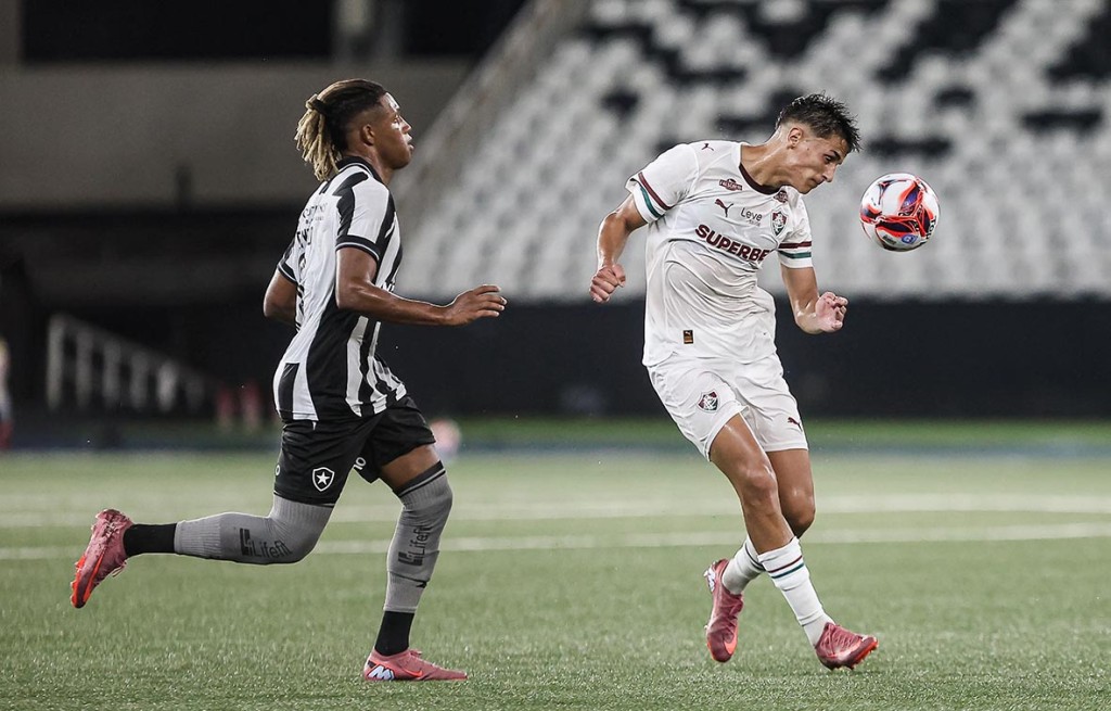 Fluminense Derrota Botafogo e Avança nas Quartas do Carioca Fluminense Derrota Botafogo e Avança nas Quartas do Carioca