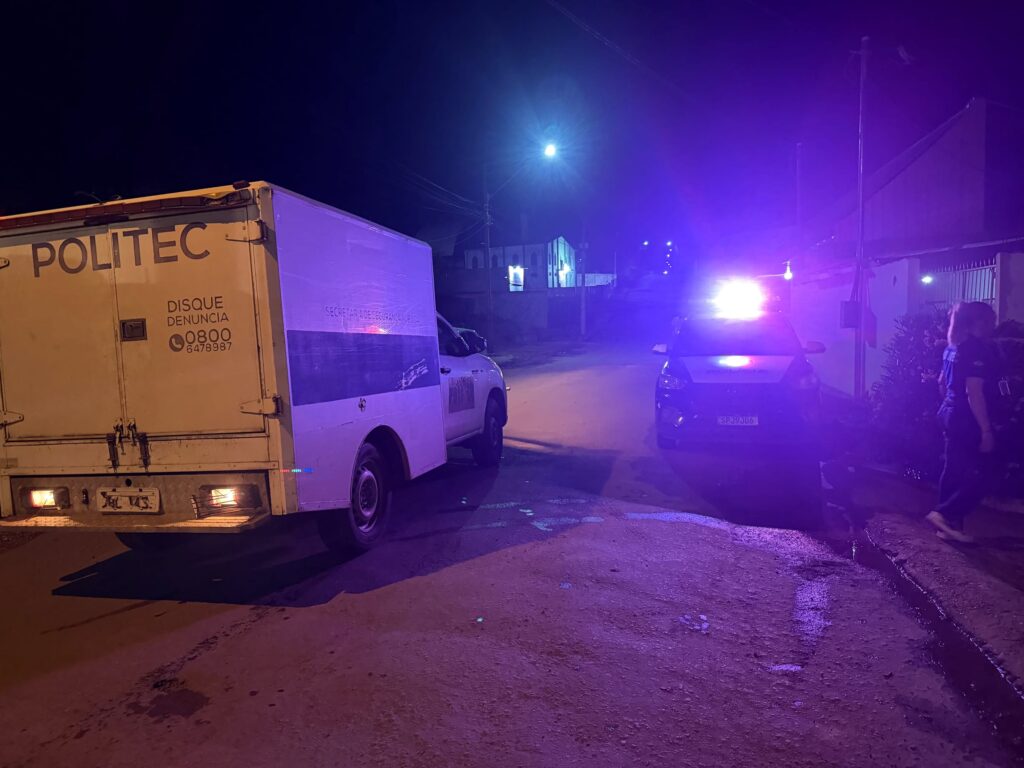 Homem é Esfaqueado e Morre Após Discussão durante Bebedeira em Cuiabá Homem é Esfaqueado e Morre Após Discussão durante Bebedeira em Cuiabá