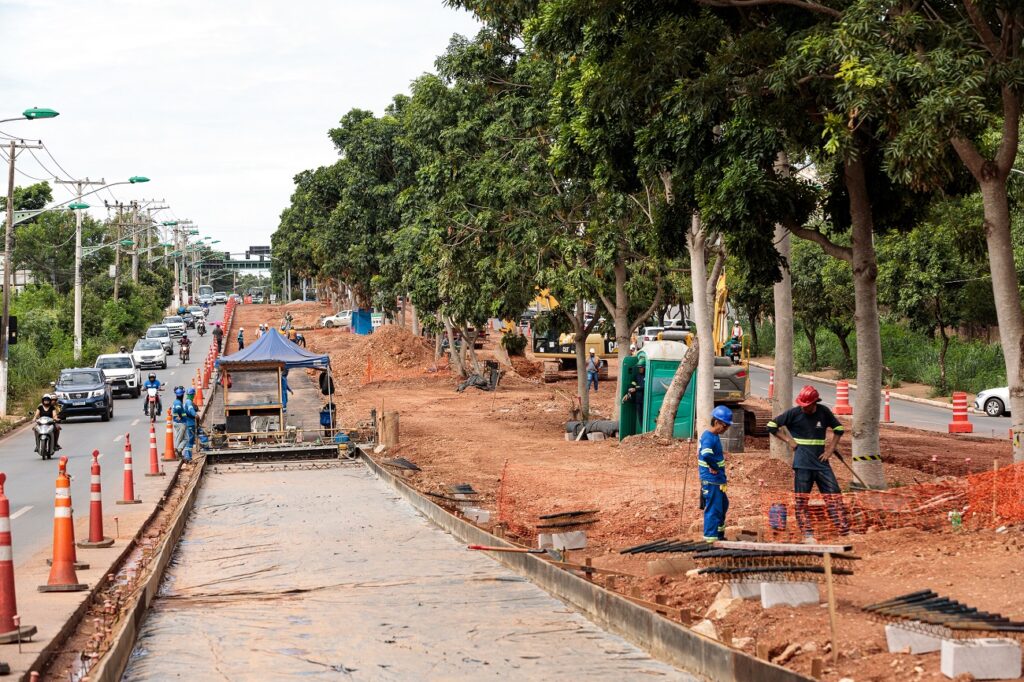 Impactos das Obras do BRT: Diálogo Essencial entre Sinfra e Comerciantes em MT Impactos das Obras do BRT: Diálogo Essencial entre Sinfra e Comerciantes em MT