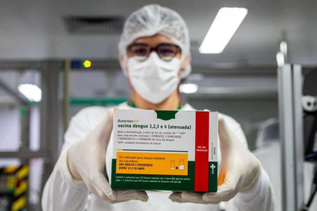 Mato Grosso Recebe 10 Mil Doses da Vacina Única Contra a Dengue – Ação Importante na Saúde Mato Grosso Recebe 10 Mil Doses da Vacina Única Contra a Dengue - Ação Importante na Saúde