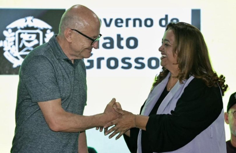 Prefeita Celebra Investimentos de R$ 175 Milhões em Pedra Preta Prefeita Celebra Investimentos de R$ 175 Milhões em Pedra Preta