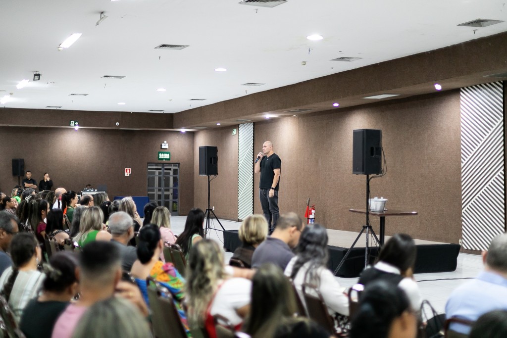 Prefeito de Cuiabá Reforça Transparência e Anuncia Processos Seletivos para Diretores Prefeito de Cuiabá Reforça Transparência e Anuncia Processos Seletivos para Diretores