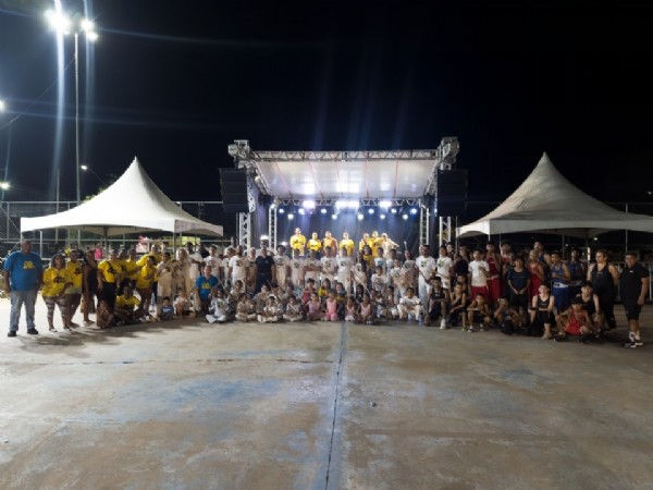 Rota Cultural Cuiabá: Shows Gratuitos na Praça do Bairro São João Del Rei Rota Cultural Cuiabá: Shows Gratuitos na Praça do Bairro São João Del Rei