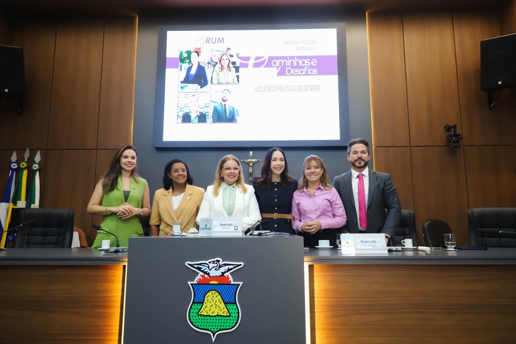Apoio às Mulheres na Política: Fórum em Cuiabá Destaca Protagonismo Feminino Apoio às Mulheres na Política: Fórum em Cuiabá Destaca Protagonismo Feminino
