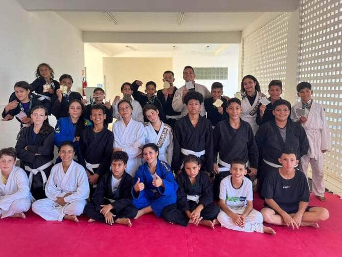 Atletas da Rede Cidadã Brilham com Medalhas na 2ª Etapa do Campeonato de Jiu-Jitsu Atletas da Rede Cidadã Brilham com Medalhas na 2ª Etapa do Campeonato de Jiu-Jitsu