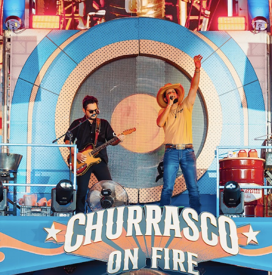 Churrasco On Fire: Fernando e Sorocaba agitam Cuiabá com gastronomia e música Churrasco On Fire: Fernando e Sorocaba agitam Cuiabá com gastronomia e música