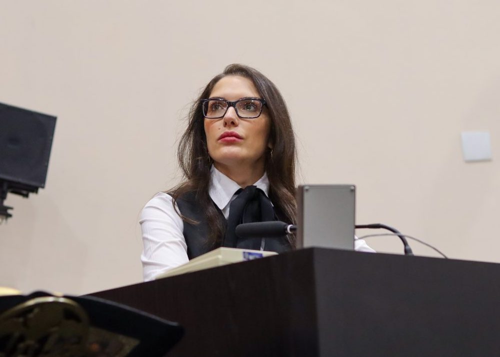 Desafios e Resistência: A Luta das Mulheres na Política de Mato Grosso Desafios e Resistência: A Luta das Mulheres na Política de Mato Grosso