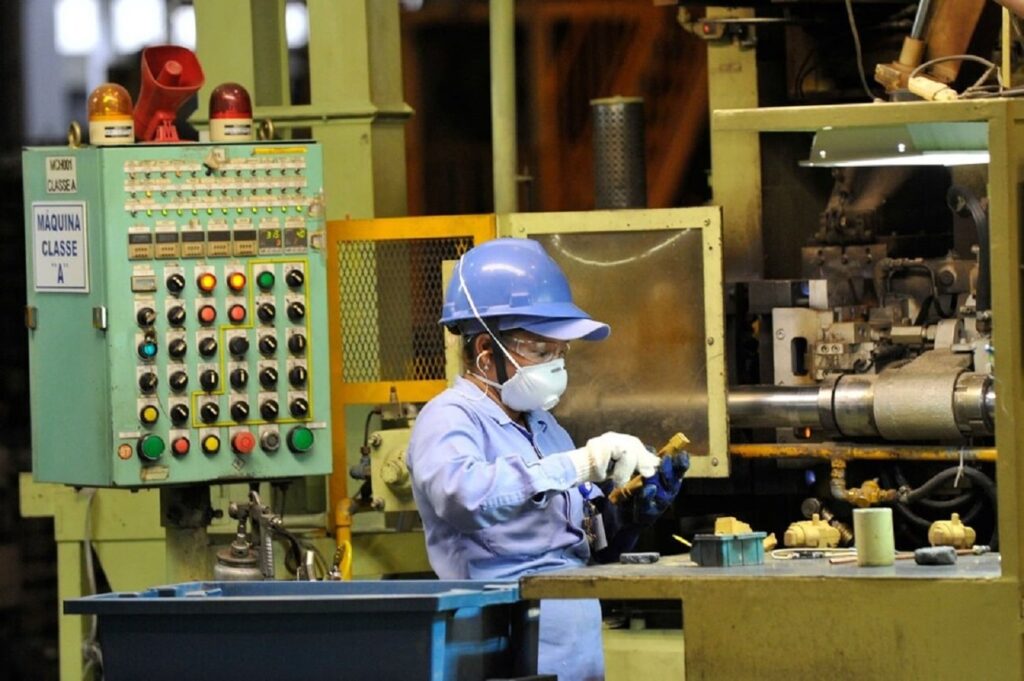 Indústria de Mato Grosso Experiencia Crescimento de 40% em uma Década: Uma Força Econômica Emergente