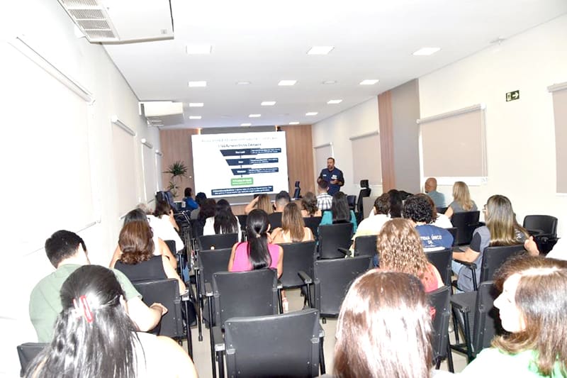 Inovação em Saúde: 1ª Mostra de Práticas e Inteligência Artificial em Mato Grosso Inovação em Saúde: 1ª Mostra de Práticas e Inteligência Artificial em Mato Grosso