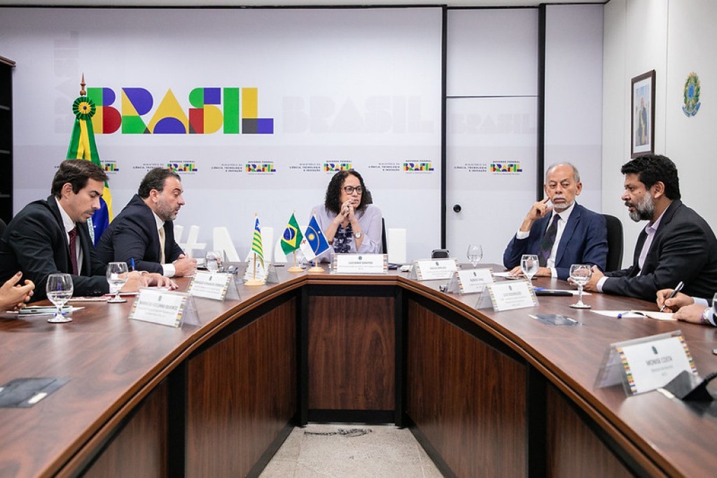 WhatsApp Lança Recurso de Controle Parental para Segurança de Crianças WhatsApp Lança Recurso de Controle Parental para Segurança de Crianças
