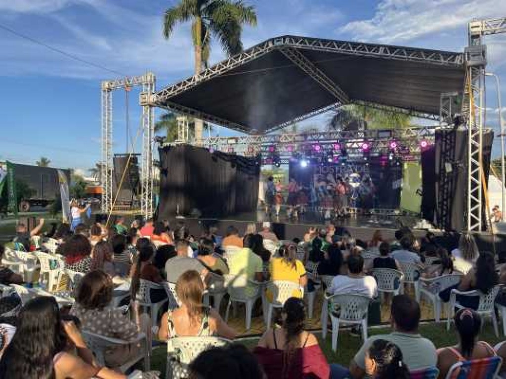 5ª Mostra de Dança Estilo Livre: Arte e Cultura em Lucas do Rio Verde 5ª Mostra de Dança Estilo Livre: Arte e Cultura em Lucas do Rio Verde