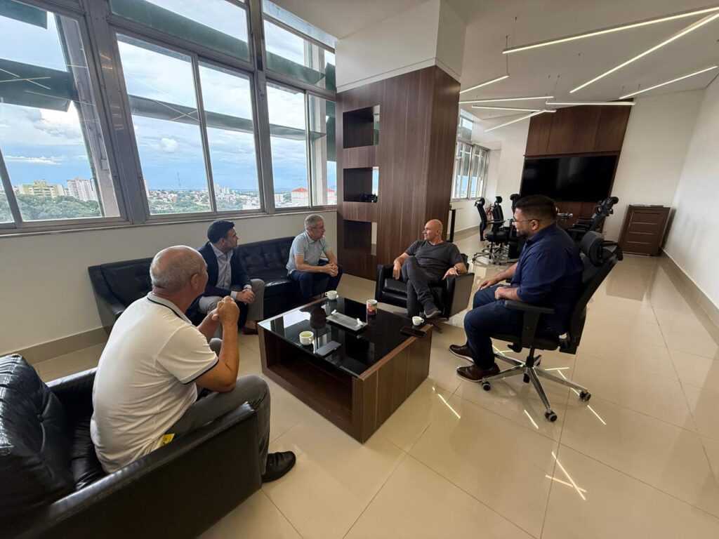 Canoas Inova em Gestão Urbana: Prefeito Apresenta Experiências em Seminário Nacional Canoas Inova em Gestão Urbana: Prefeito Apresenta Experiências em Seminário Nacional