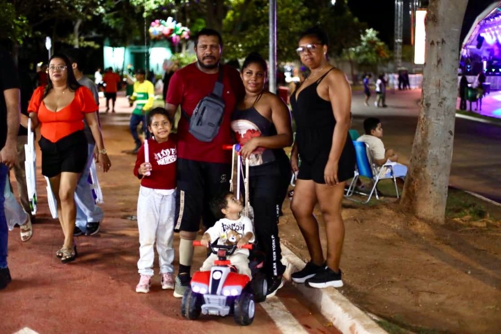 Cuiabá Comemora Aniversário com Grande Festa e Diversão para Todos Cuiabá Comemora Aniversário com Grande Festa e Diversão para Todos