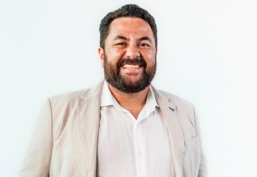 Desconfiança é a Chave: Aconselhamentos de Especialista em Segurança Digital Desconfiança é a Chave: Aconselhamentos de Especialista em Segurança Digital