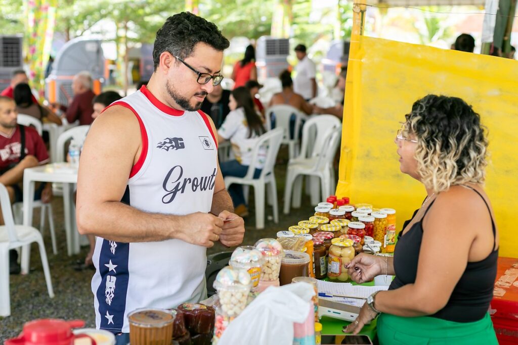 Festival da Pamonha Atraí Multidões e Impulsiona Economia em Rio dos Peixes Festival da Pamonha Atraí Multidões e Impulsiona Economia em Rio dos Peixes