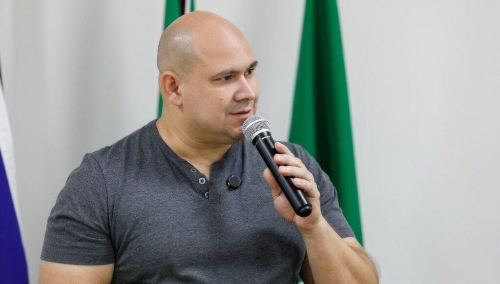 Prefeito de Cuiabá Condiciona Liberação de Folgas na Copa à Convocação de Neymar