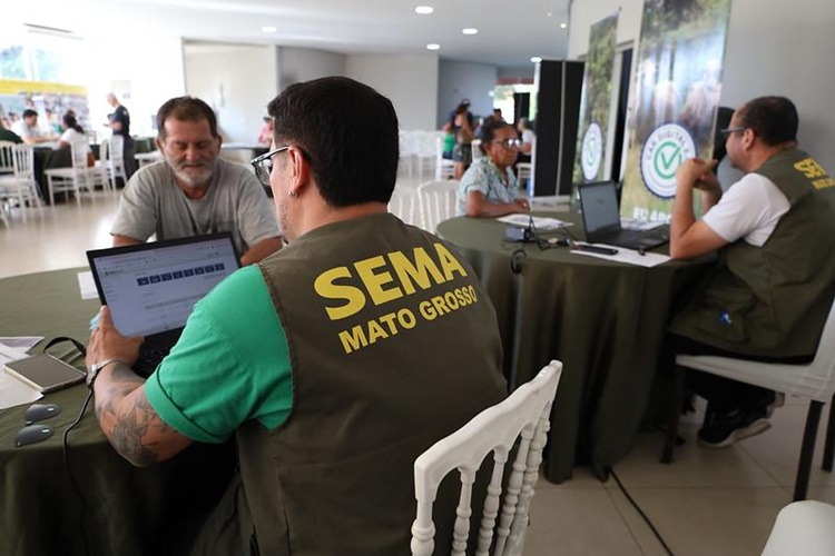 Tecnologia e Mutirões: Mato Grosso Avança na Regularização Ambiental Tecnologia e Mutirões: Mato Grosso Avança na Regularização Ambiental