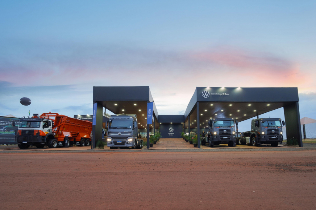 Volkswagen Caminhões e Ônibus Destaca Inovações no Agronegócio na Agrishow 2024 Volkswagen Caminhões e Ônibus Destaca Inovações no Agronegócio na Agrishow 2024