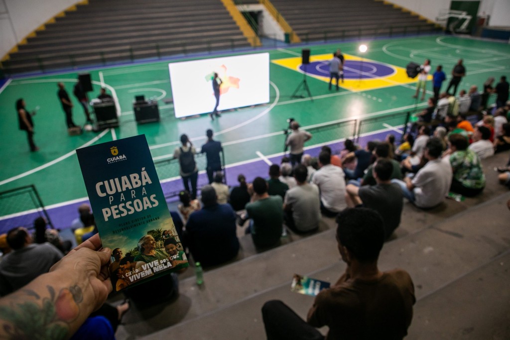 Audiência Pública do Plano Diretor de Cuiabá: Participe e Contribua! Audiência Pública do Plano Diretor de Cuiabá: Participe e Contribua!