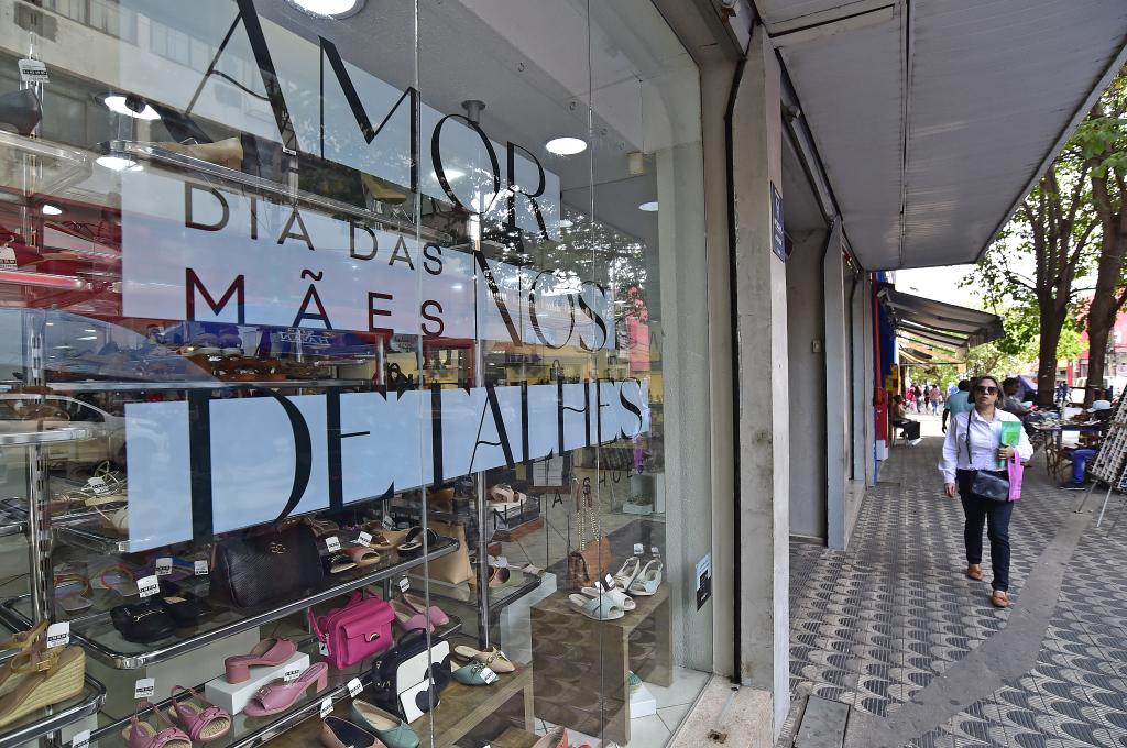 Dia das Mães em Mato Grosso: Expectativa de R$ 731 milhões em Vendas Dia das Mães em Mato Grosso: Expectativa de R$ 731 milhões em Vendas