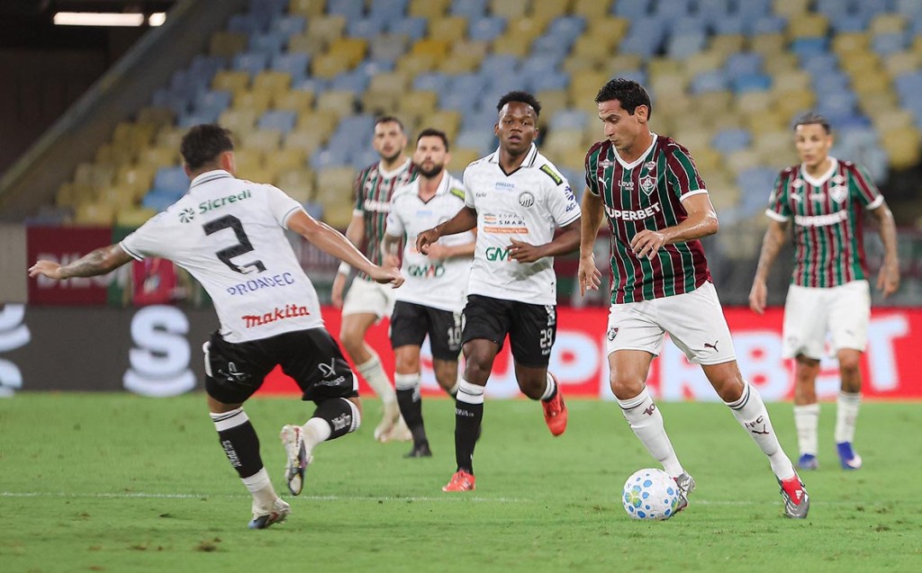 Fluminense Avança às Oitavas da Copa do Brasil com Vitória sobre o Operário-PR Fluminense Avança às Oitavas da Copa do Brasil com Vitória sobre o Operário-PR