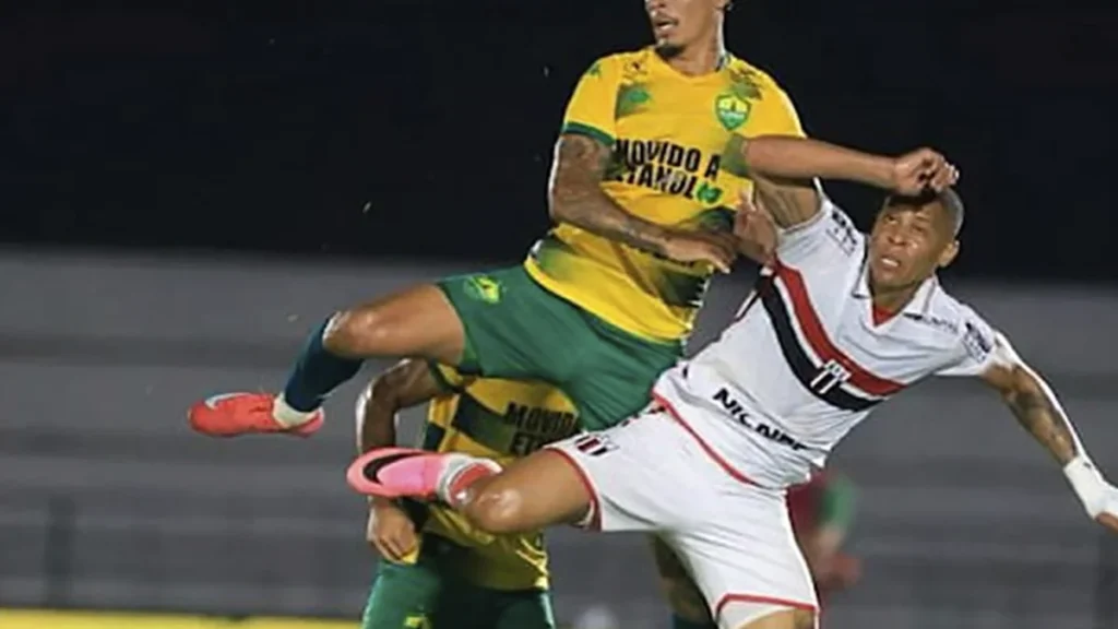 Cuiabá supera Botafogo-SP e avança na luta pelos playoffs da Série B