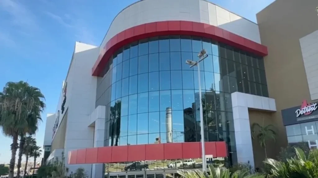 Capacitação no Varejo Eleva Vendas do Centro Comercial de Várzea Grande em 23% Capacitação no Varejo Eleva Vendas do Centro Comercial de Várzea Grande em 23%
