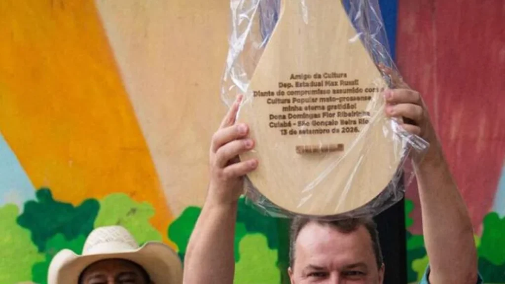 Max Russi é homenageado por grupos de siriri e reforça compromisso com a cultura mato-grossense