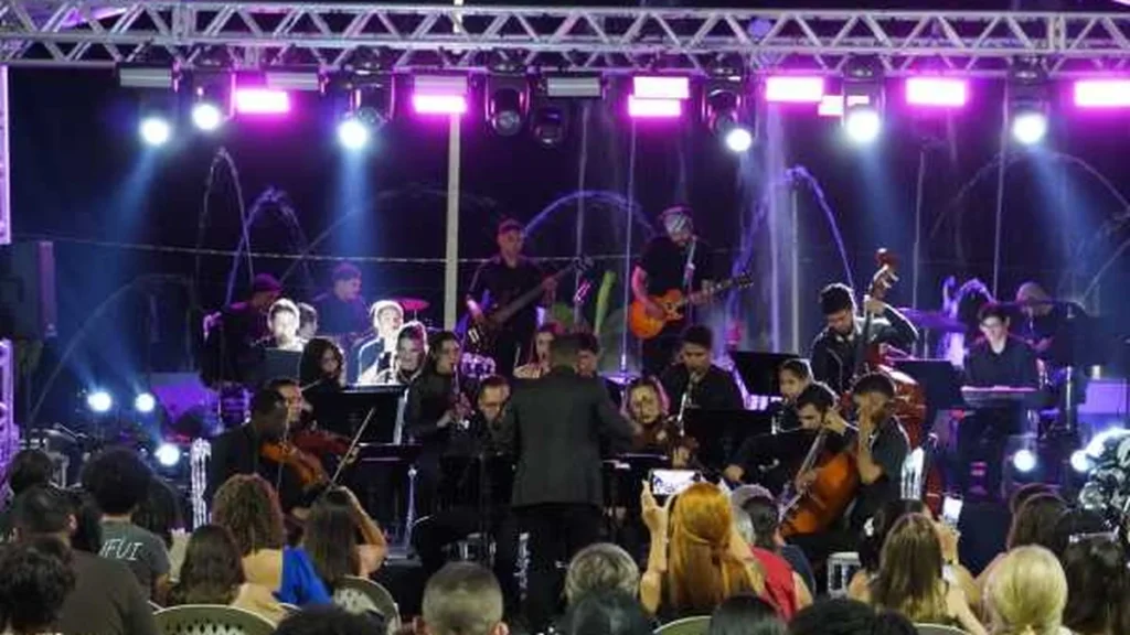 Rock in Concert: Uma União Vibrante entre Música Clássica e Rock em Lucas do Rio Verde