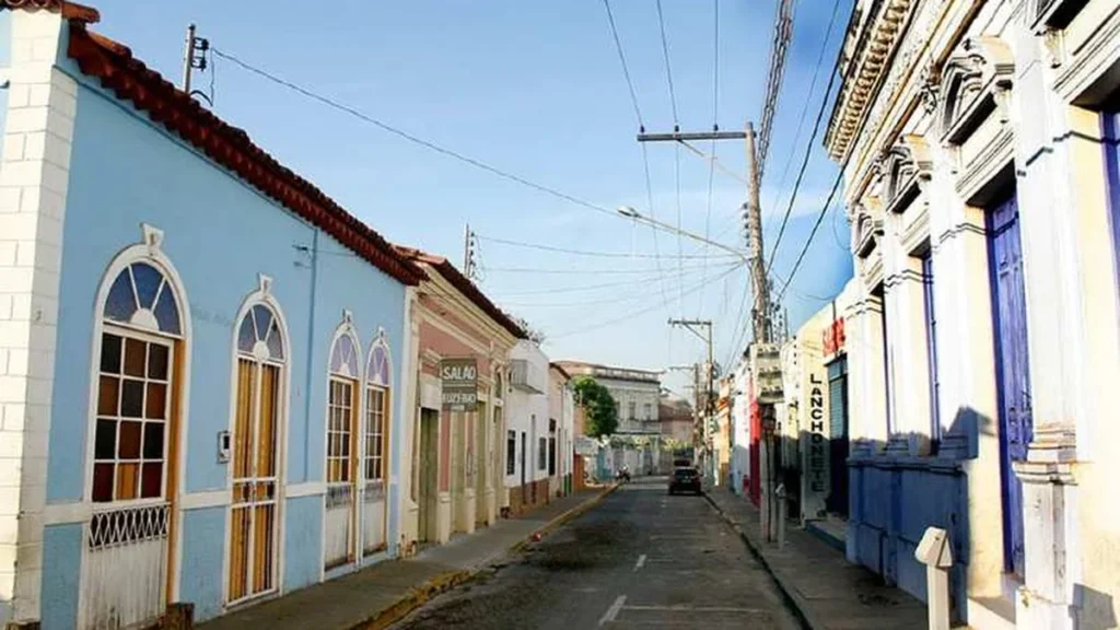 Cuiabá abre inscrições para 48 projetos culturais com apoio de R$ 42 mil cada Cuiabá abre inscrições para 48 projetos culturais com apoio de R$ 42 mil cada