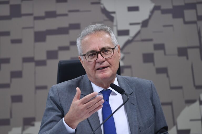Renan Calheiros Rejeita Retorno de Projeto de Isenção do IR à Câmara: ‘É Impossível’ Imagem do artigo