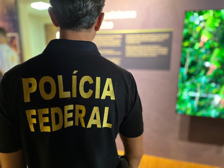 Polícia Federal e Civil do Rio de Janeiro Capturam Foragido por Homicídio Qualificado Imagem do artigo