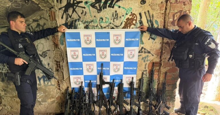 Rio de Janeiro: Polícia Desmantela Milícias com Prisão de 14 Indivíduos e Apreensão de Armas Poderosas Imagem do artigo