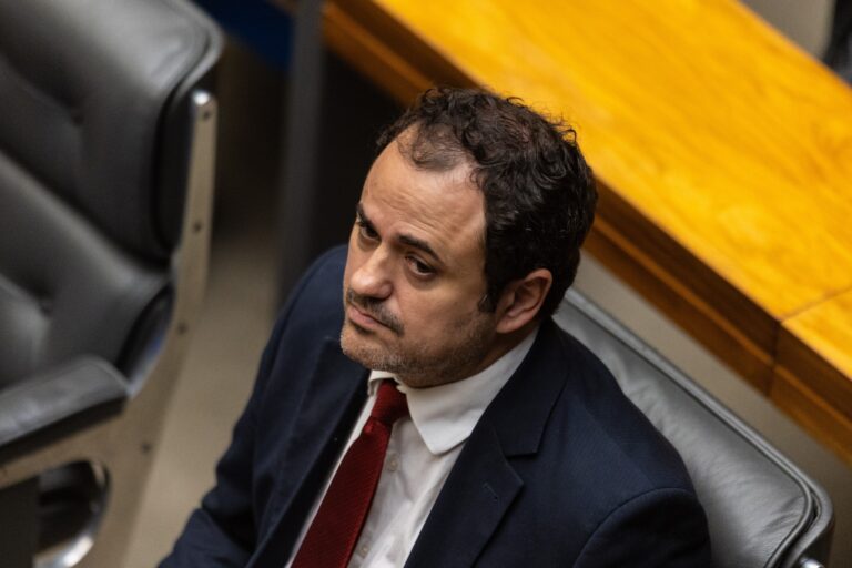 Glauber Braga Avalia Disputa pelo Governo do Rio em 2026 Após Suspensão da Câmara Imagem do artigo