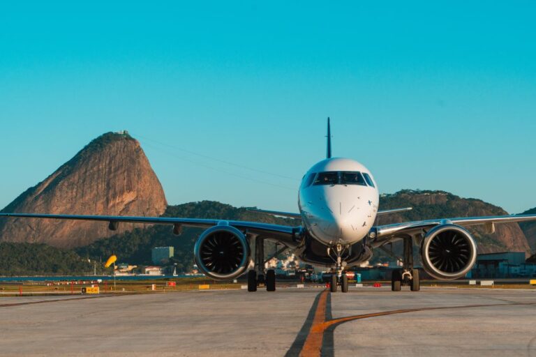 Disputa nos Céus do Rio: Ameaças ao Galeão e o Impacto no Turismo e Economia Fluminense