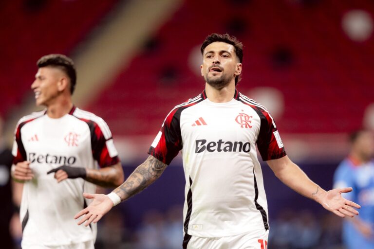 Arrascaeta brilha novamente e leva Flamengo à semifinal da Copa Intercontinental Imagem do artigo