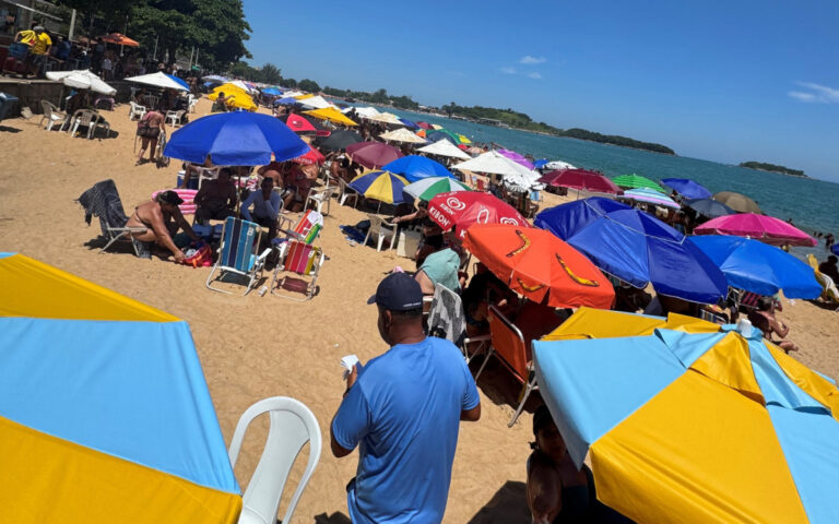 Rio das Ostras: A Gestão Eficiente que Transformou o Réveillon em um Evento Familiar Rio das Ostras: A Gestão Eficiente que Transformou o Réveillon em um Evento Familiar
