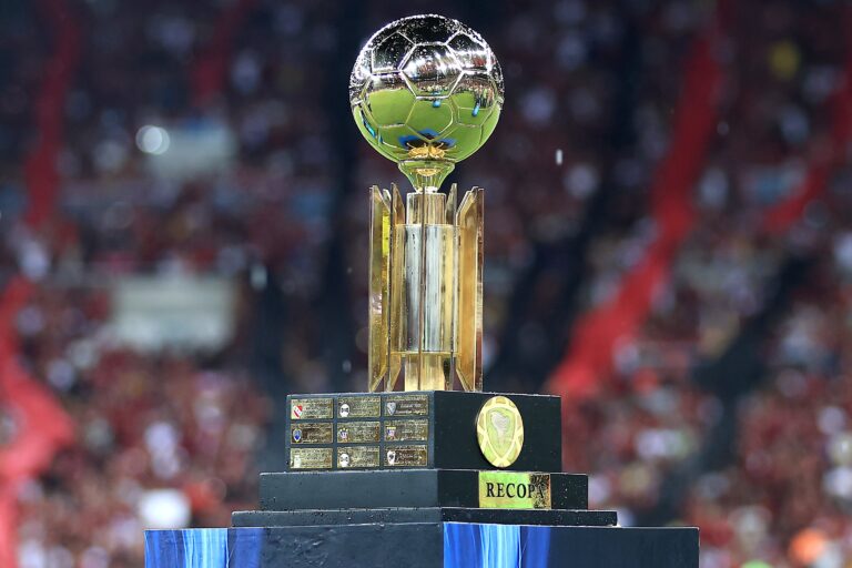 Flamengo e Lanús: Datas e Horários da Recopa Sul-Americana 2024 Imagem do artigo