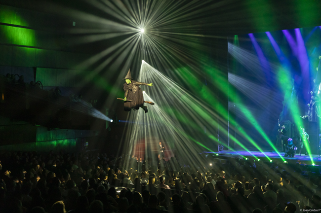 Wicked: O Espetáculo Que Encanta Chega ao Rio de Janeiro Wicked: O Espetáculo Que Encanta Chega ao Rio de Janeiro