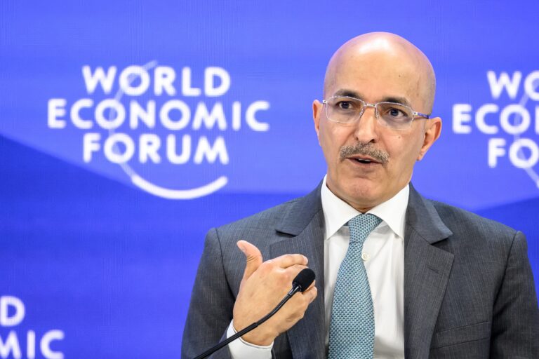 Arábia Saudita Afirma que Situação na Venezuela Não Afetará Mercado de Petróleo Arábia Saudita Afirma que Situação na Venezuela Não Afetará Mercado de Petróleo