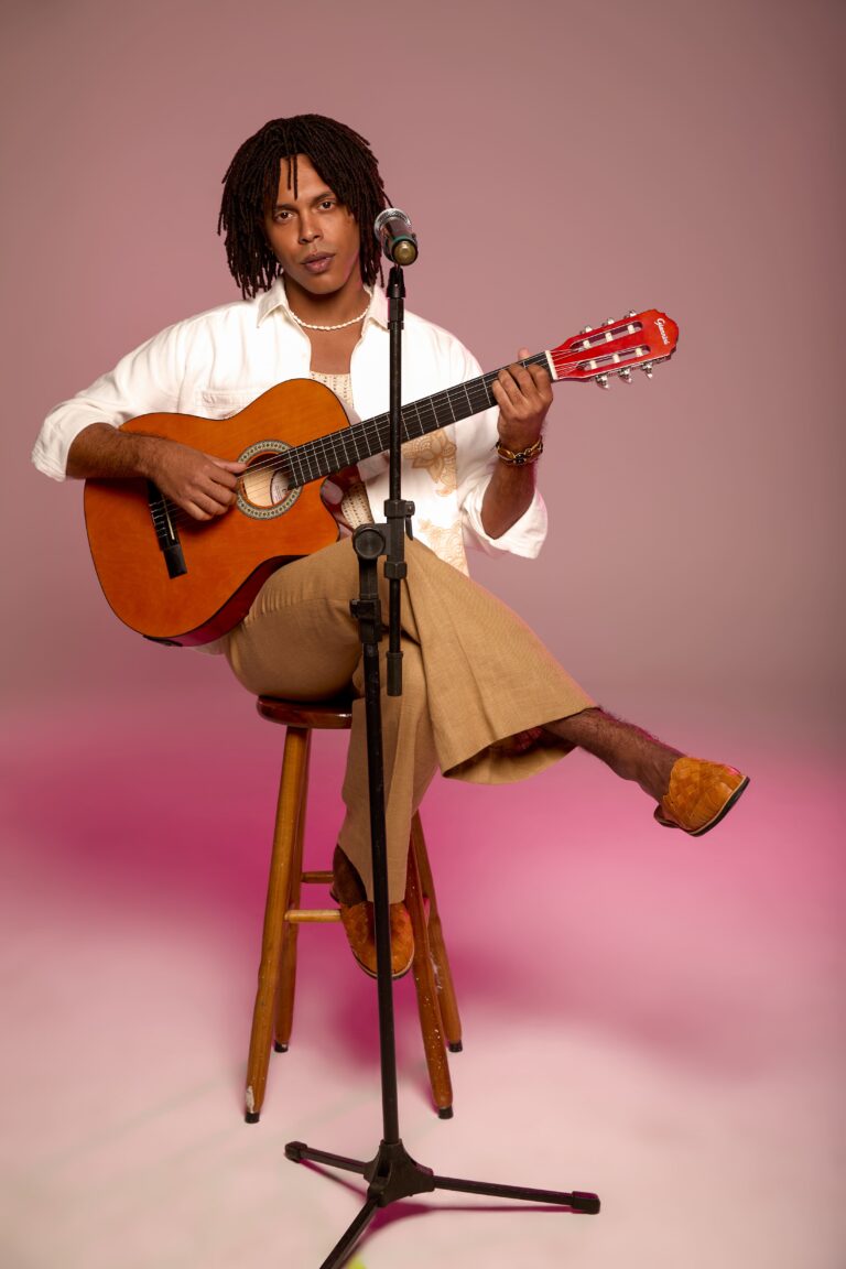 Djavan – O Musical: Vidas pra Contar – Uma Celebração da Música Brasileira Djavan – O Musical: Vidas pra Contar - Uma Celebração da Música Brasileira