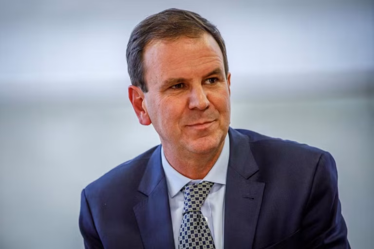 Eduardo Paes Confirma Candidatura ao Governo do Rio de Janeiro Eduardo Paes Confirma Candidatura ao Governo do Rio de Janeiro